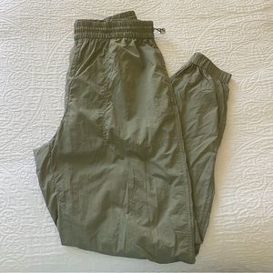 H&M | Army Green Jogger Pants